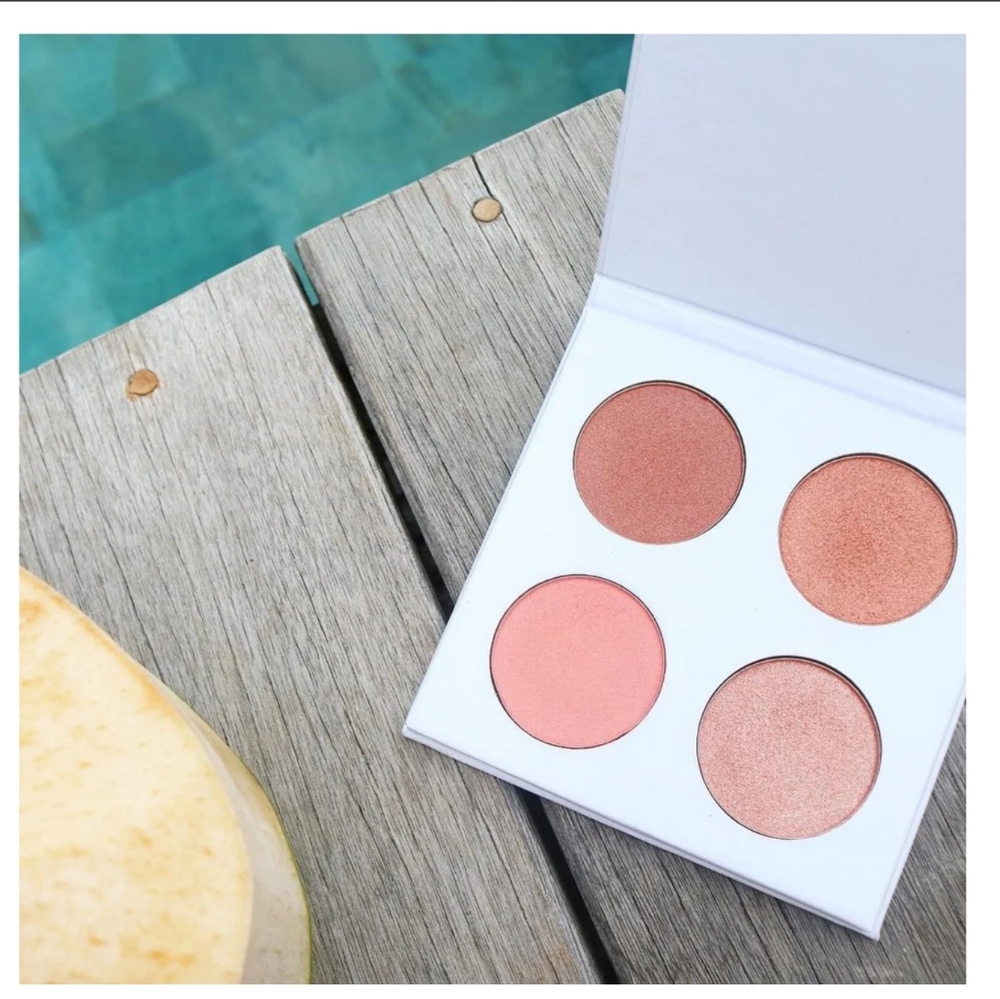 BRAND NEW Seraphine Botanicals Blush Palatte in Happy Hibiscus